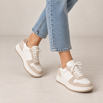Sneaker