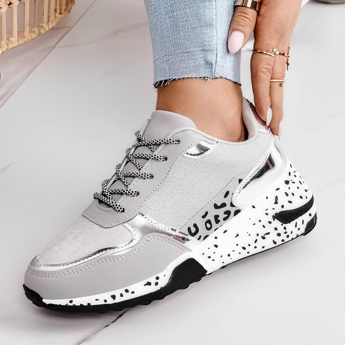 Delora - Damen Sneaker mit Plateau