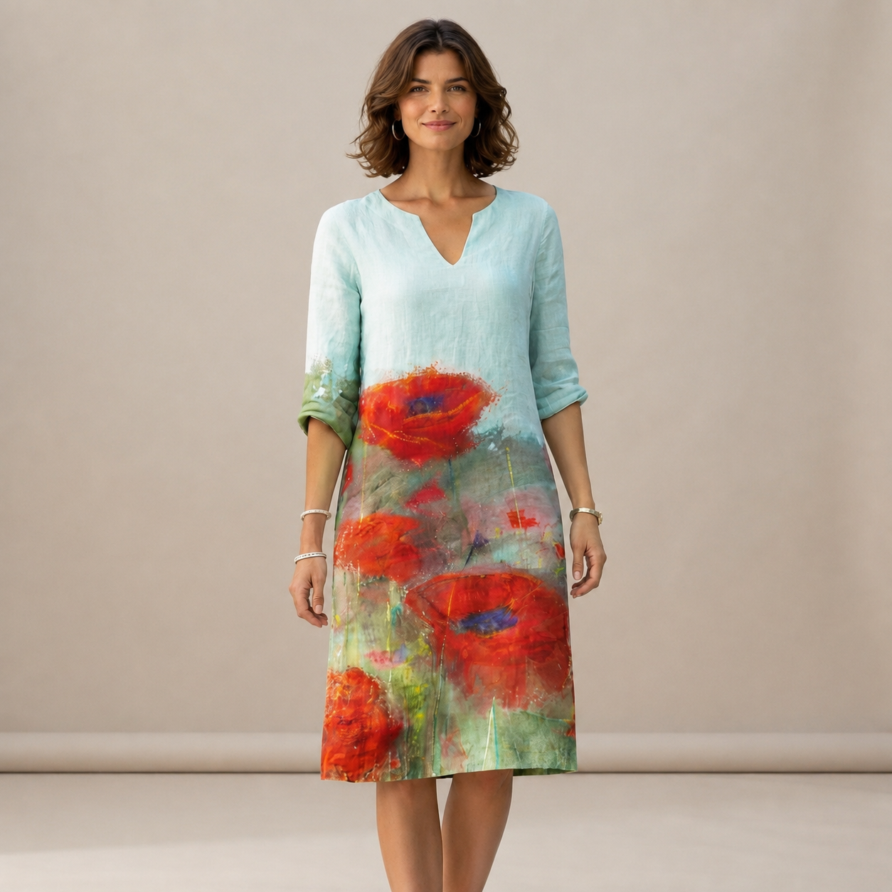 Ninna - Elegantes und vorteilhaftes Kleid mit V-Ausschnitt