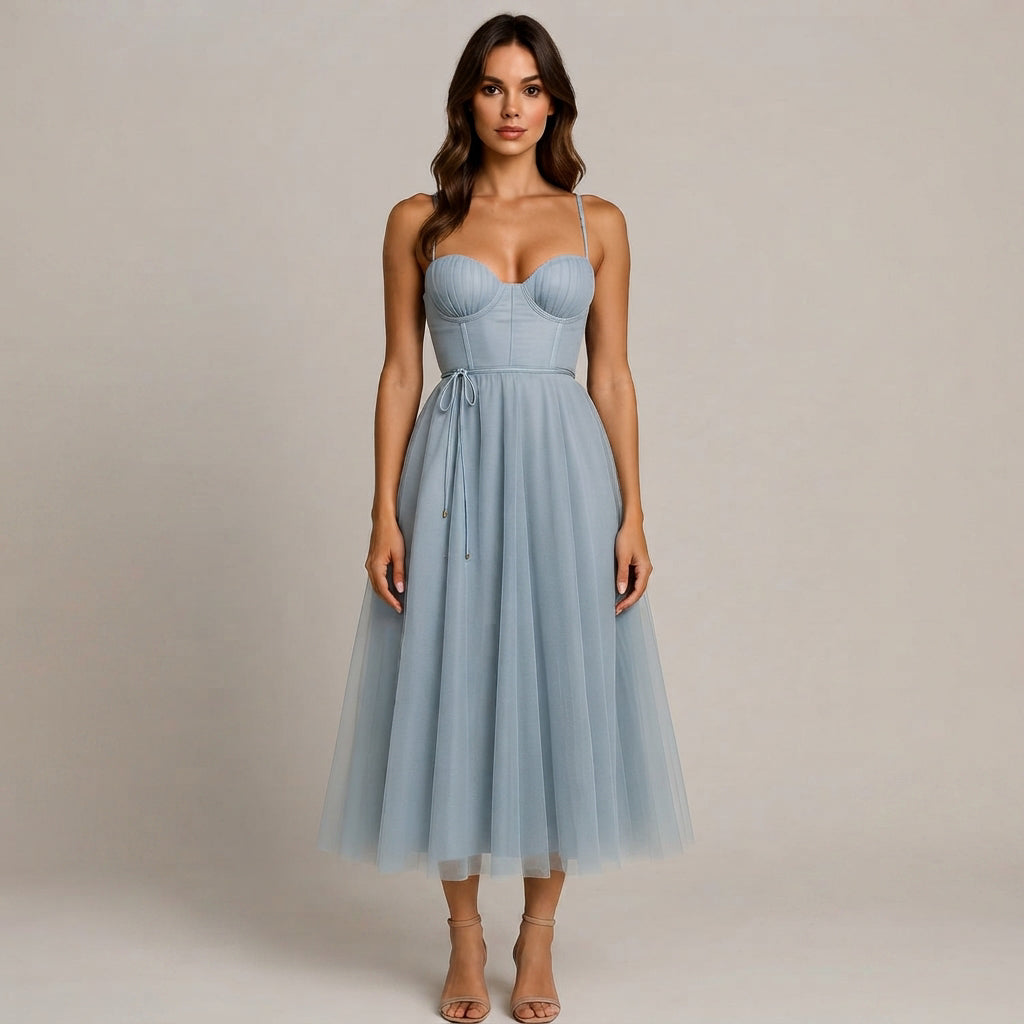 Cynthia - Elegantes und modisches Midikleid