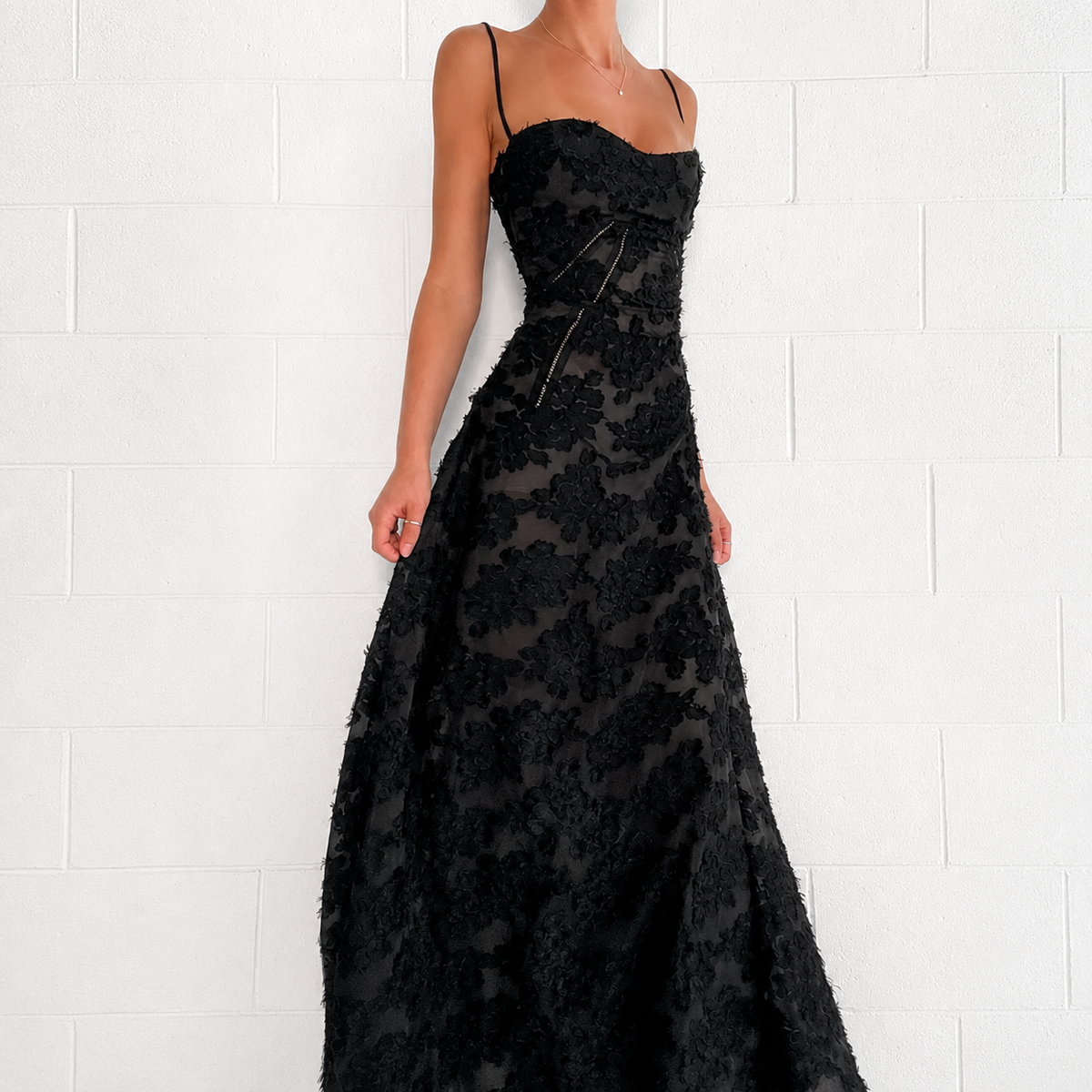Sandra - Schickes Figurbetontes Maxikleid