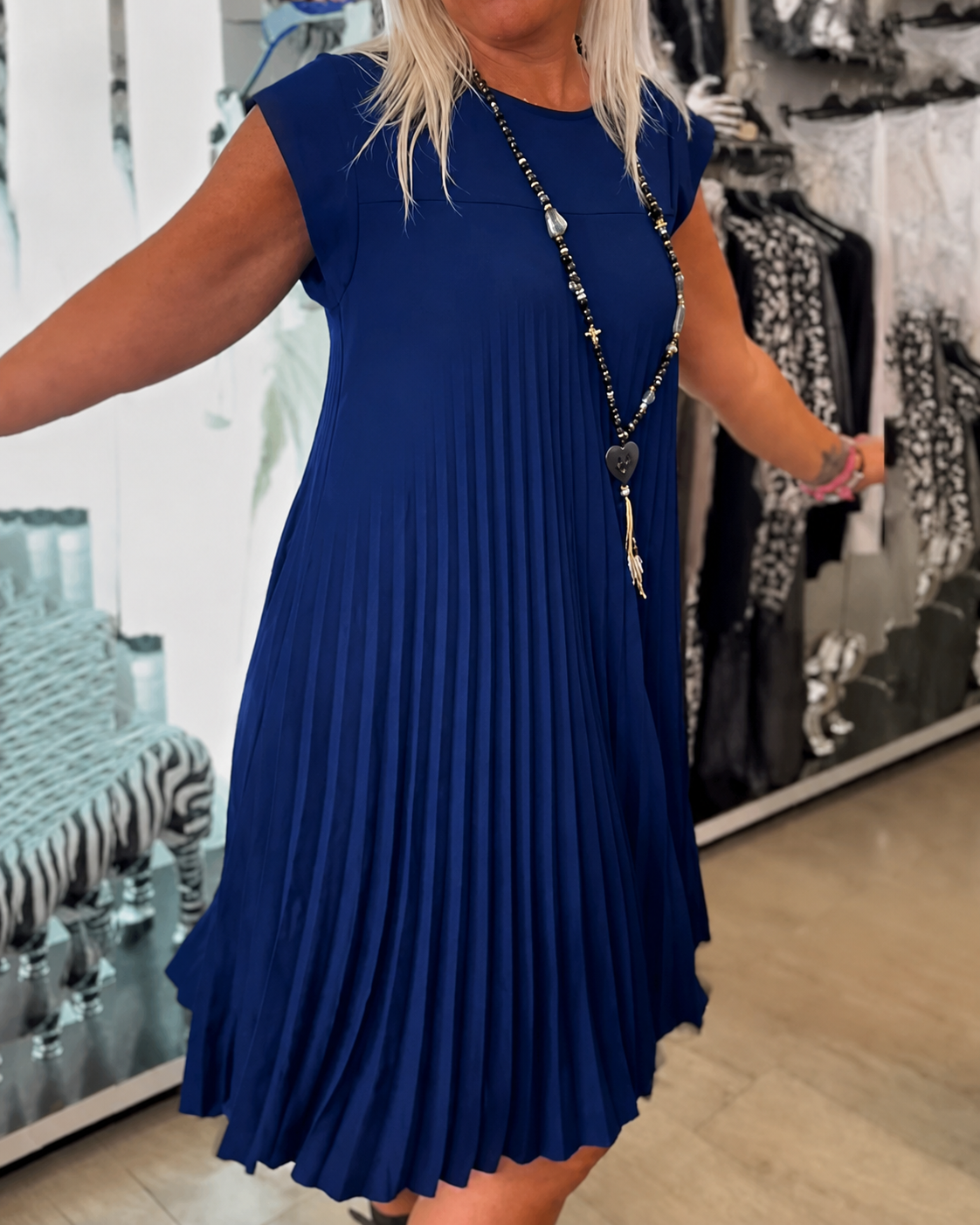 Angélique - Lässiges Plissiertes Kleid