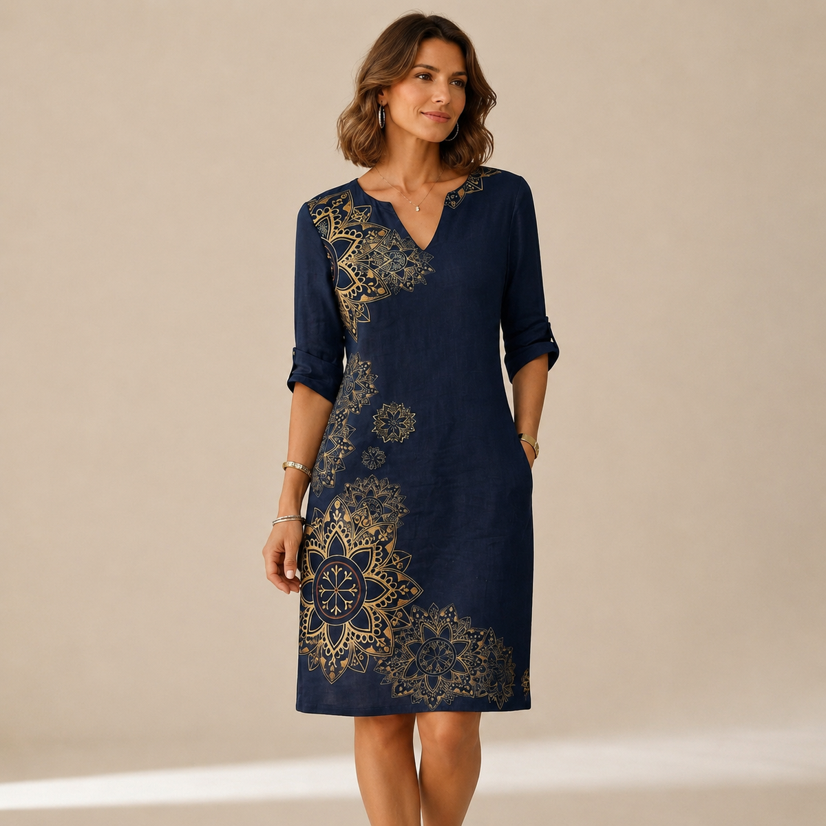 Ninna - Elegantes und vorteilhaftes Kleid mit V-Ausschnitt