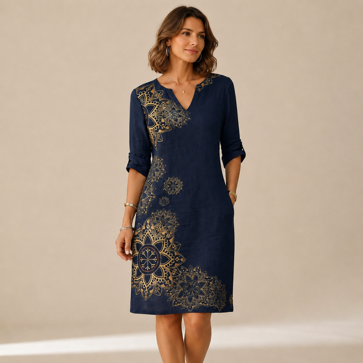 Ninna - Elegantes und vorteilhaftes Kleid mit V-Ausschnitt