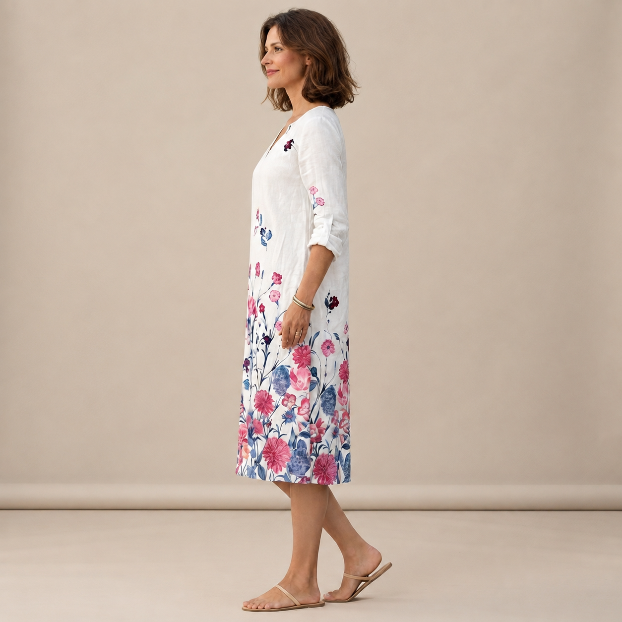 Ninna - Elegantes und vorteilhaftes Kleid mit V-Ausschnitt