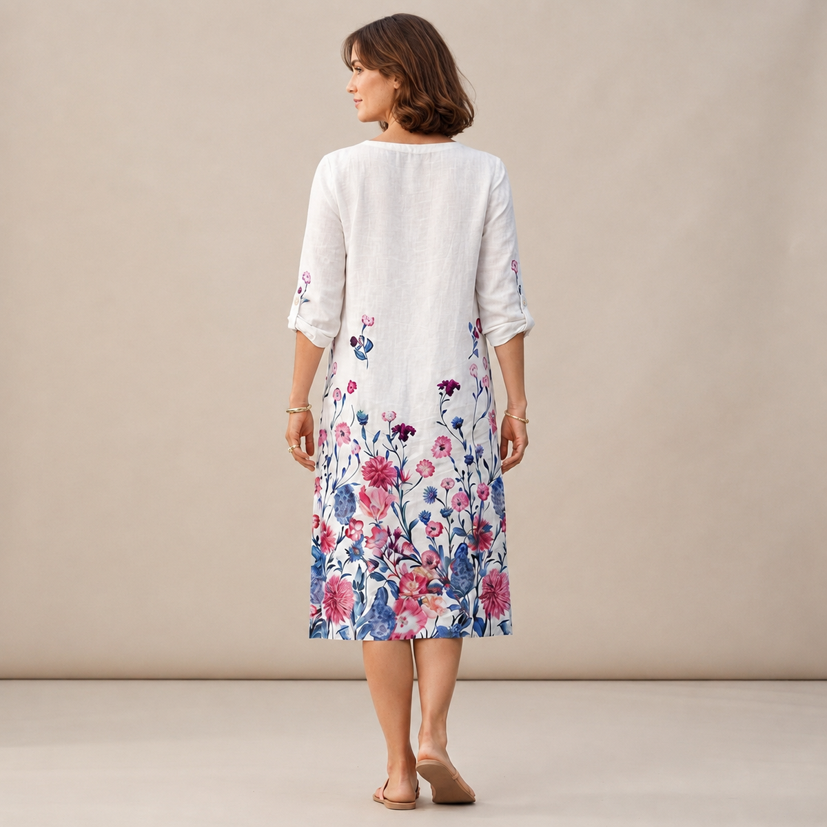 Ninna - Elegantes und vorteilhaftes Kleid mit V-Ausschnitt