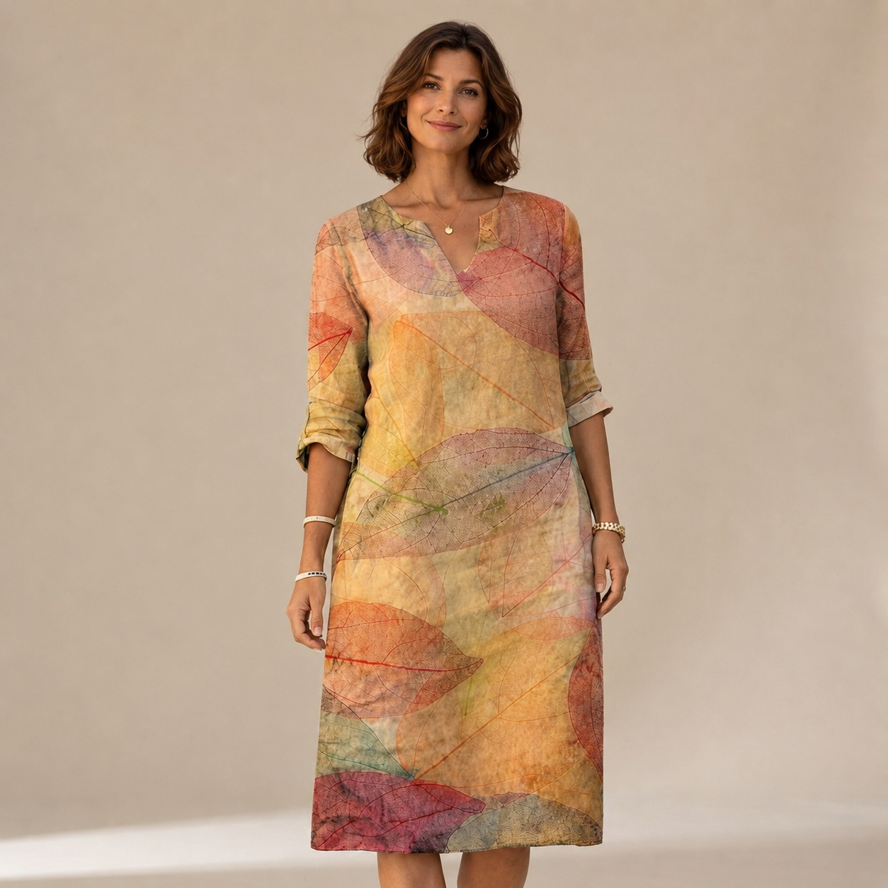 Ninna - Elegantes und vorteilhaftes Kleid mit V-Ausschnitt
