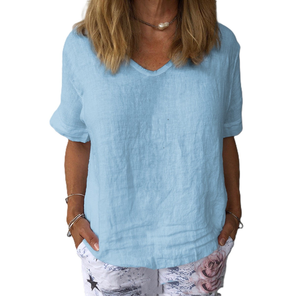 Cearra - Bluse mit V-Ausschnitt