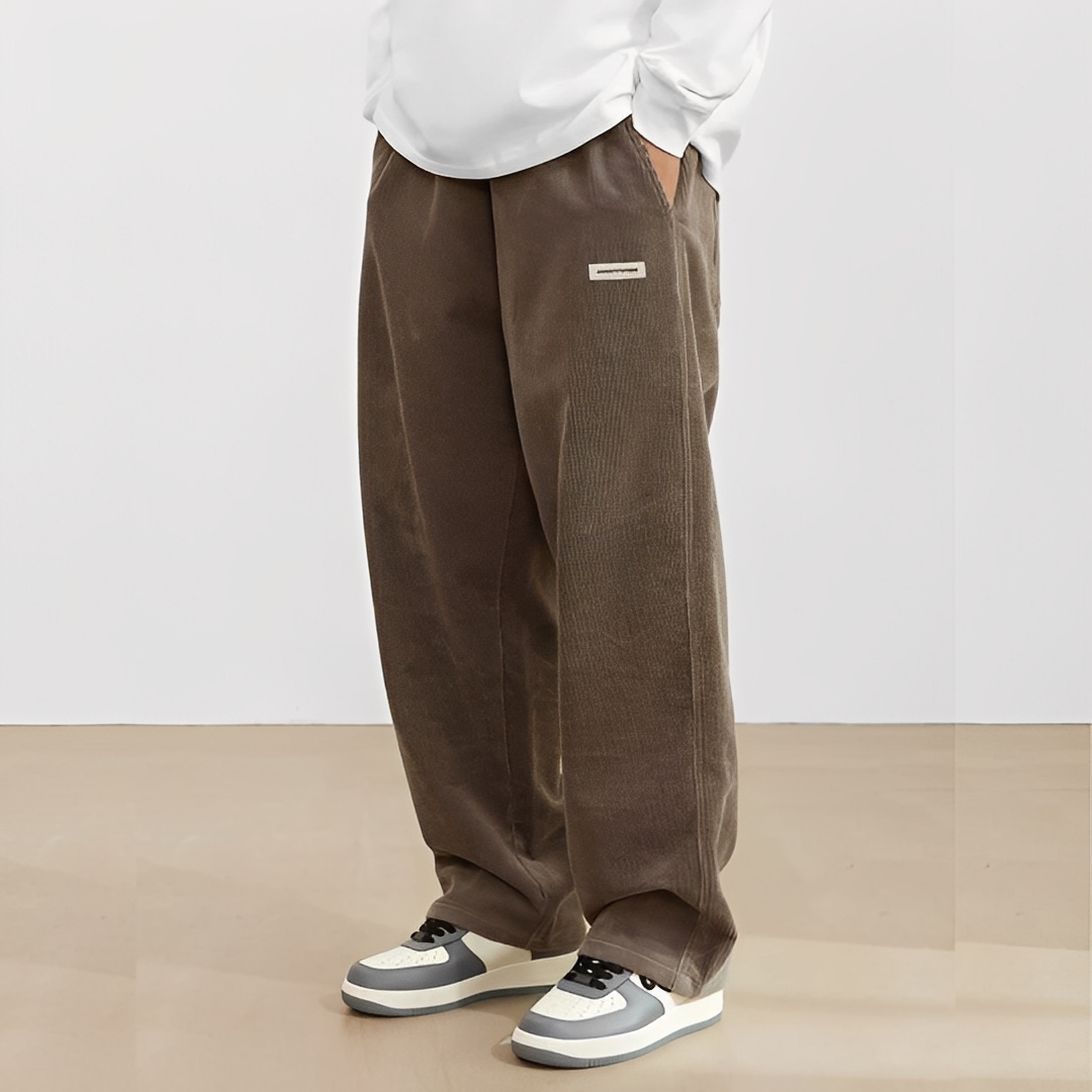 Dally - Weit geschnittene Herrenhose im zeitgemäßen Look