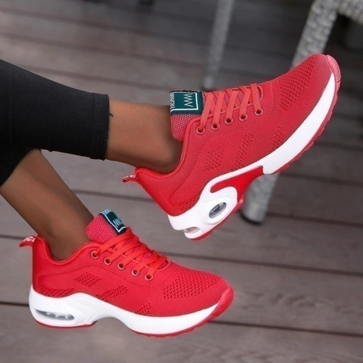 Lina- Bequeme Damen Sneaker