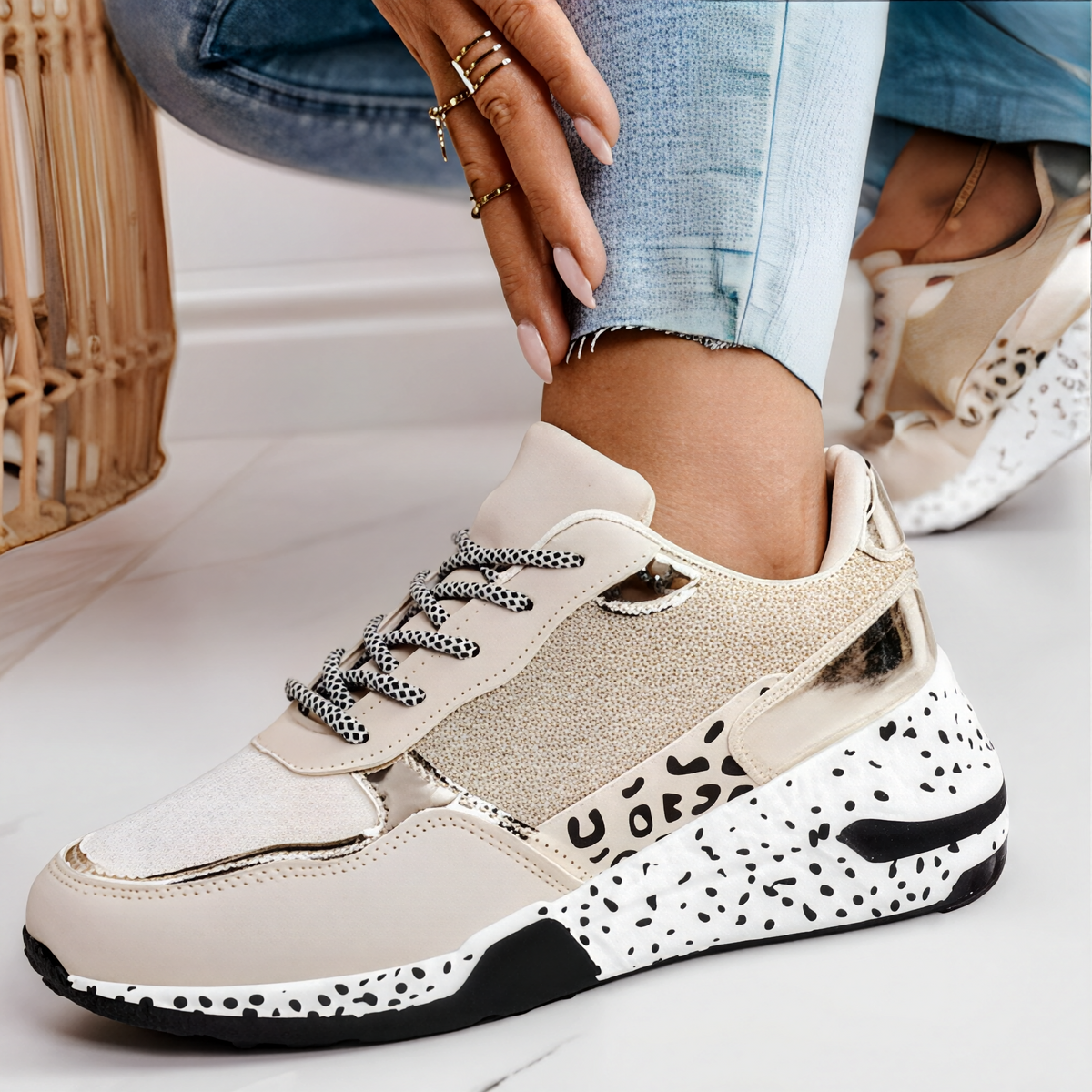 Delora - Damen Sneaker mit Plateau