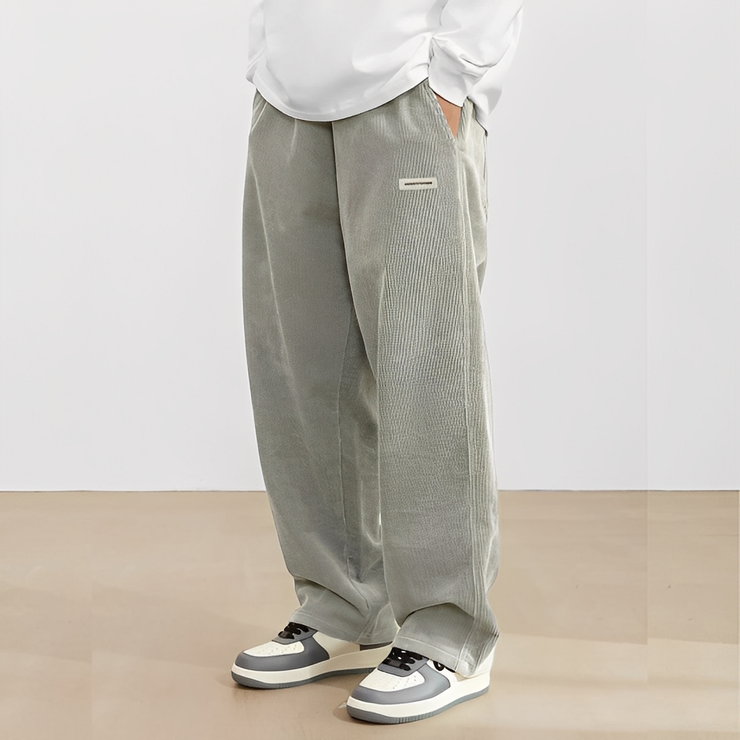 Dally - Weit geschnittene Herrenhose im zeitgemäßen Look
