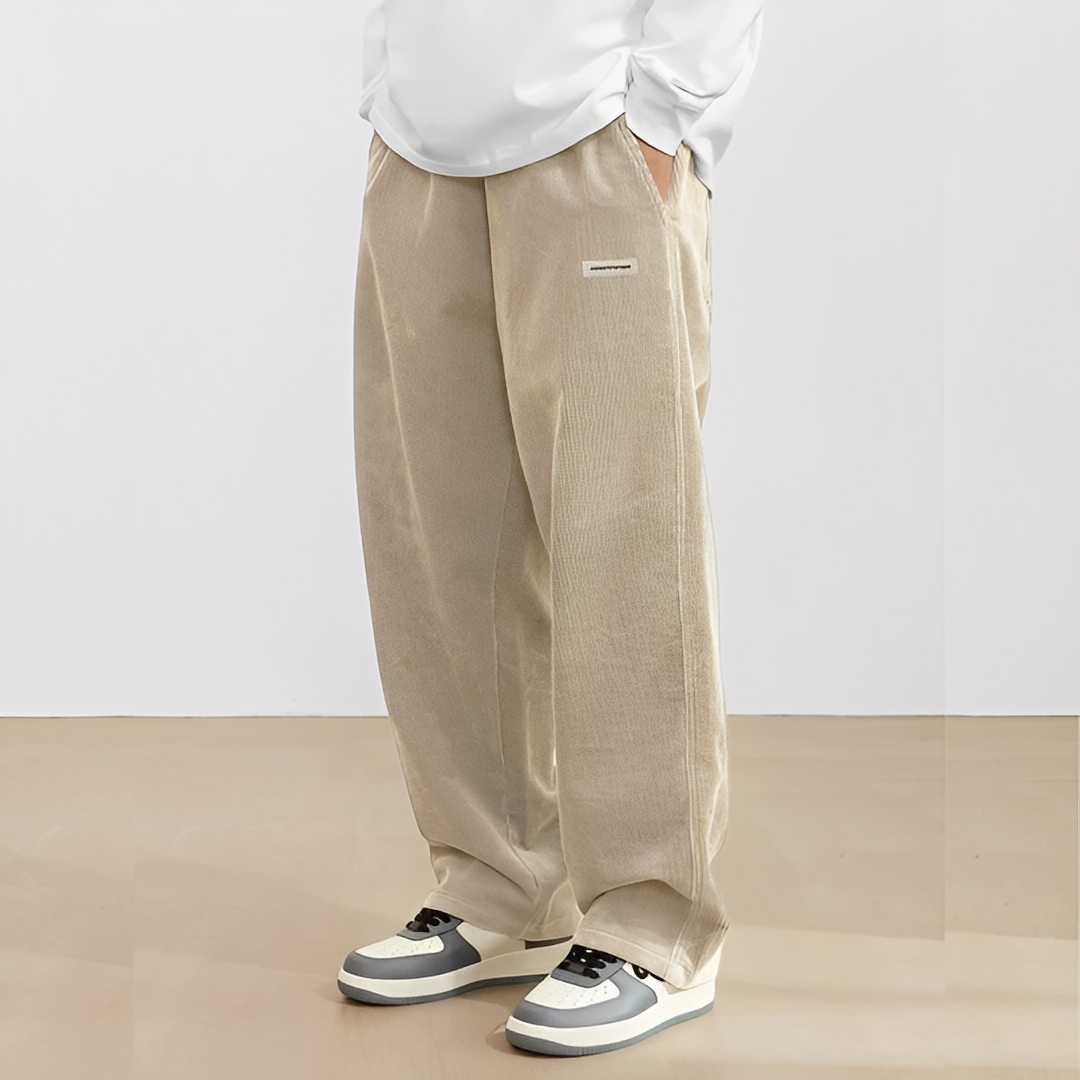 Dally - Weit geschnittene Herrenhose im zeitgemäßen Look