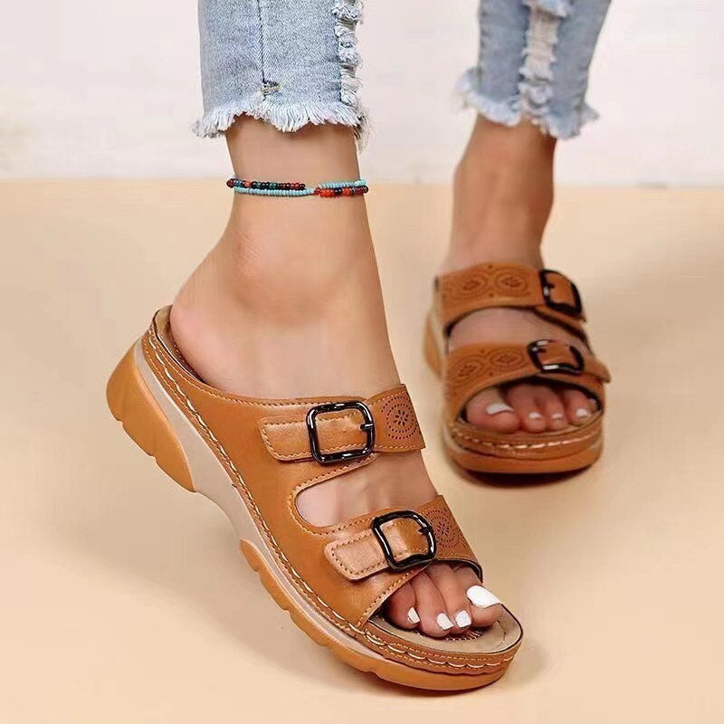 Deane - Bequeme Sandalen mit Doppelschnalle