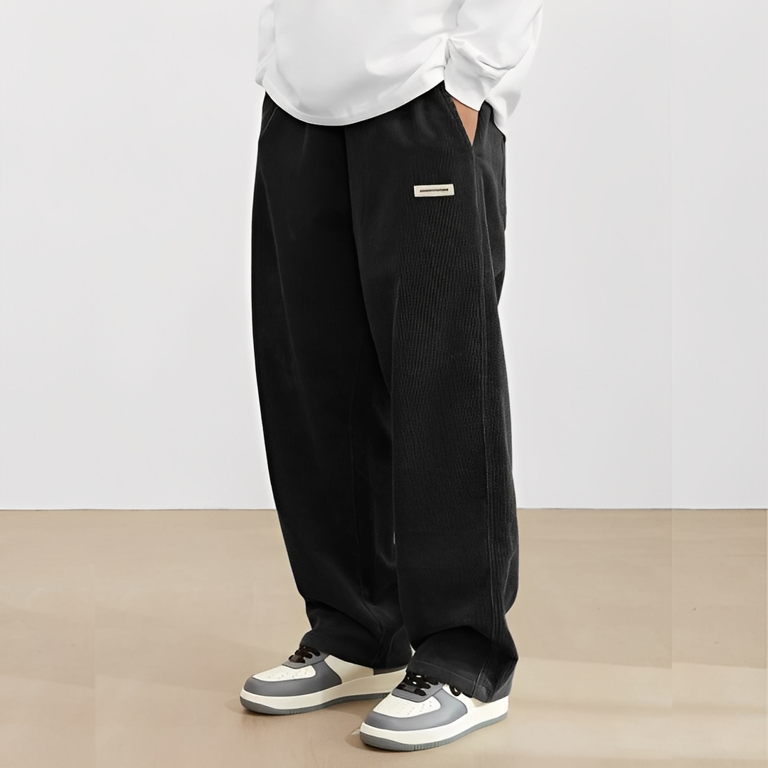 Dally - Weit geschnittene Herrenhose im zeitgemäßen Look