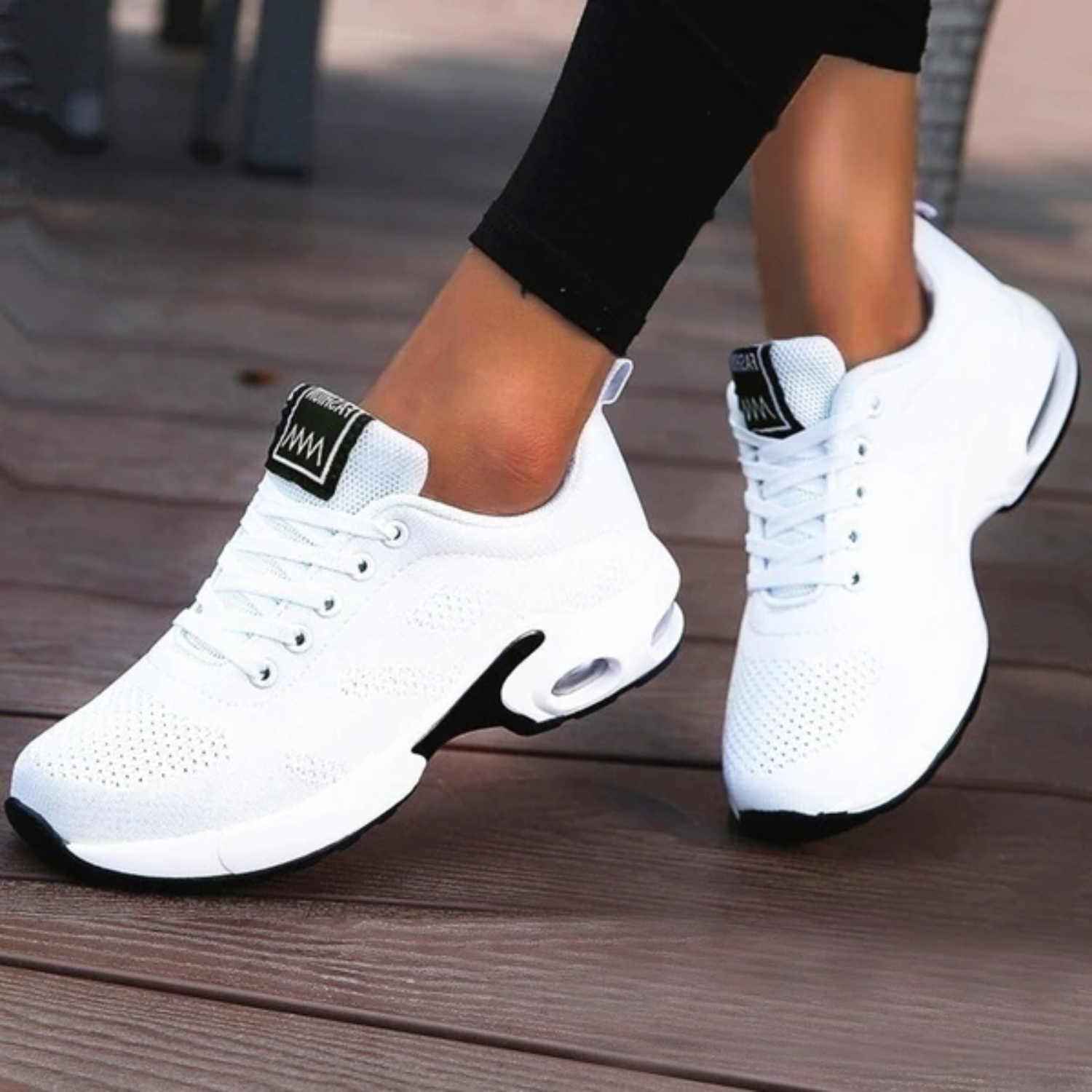 Lina- Bequeme Damen Sneaker