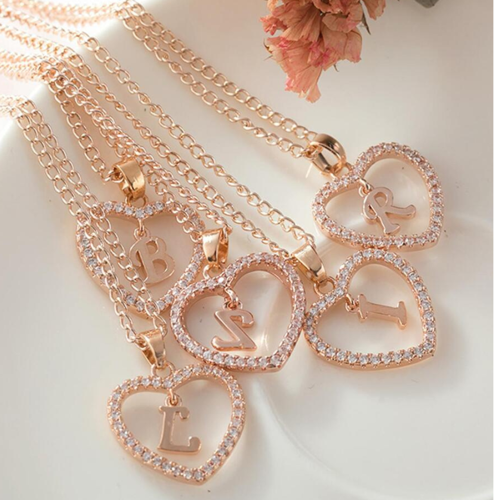 Herz-Initialen-Kristall-Halsband - Halsband mit Herz-Initialen-Anhänger