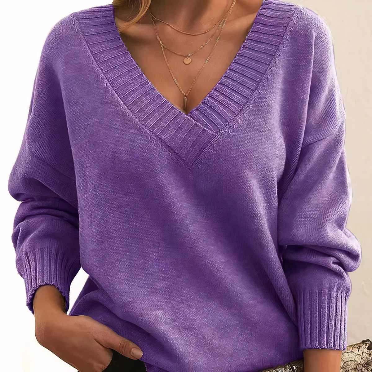 Leocadia - Stilvoller V-Ausschnitt-Pullover