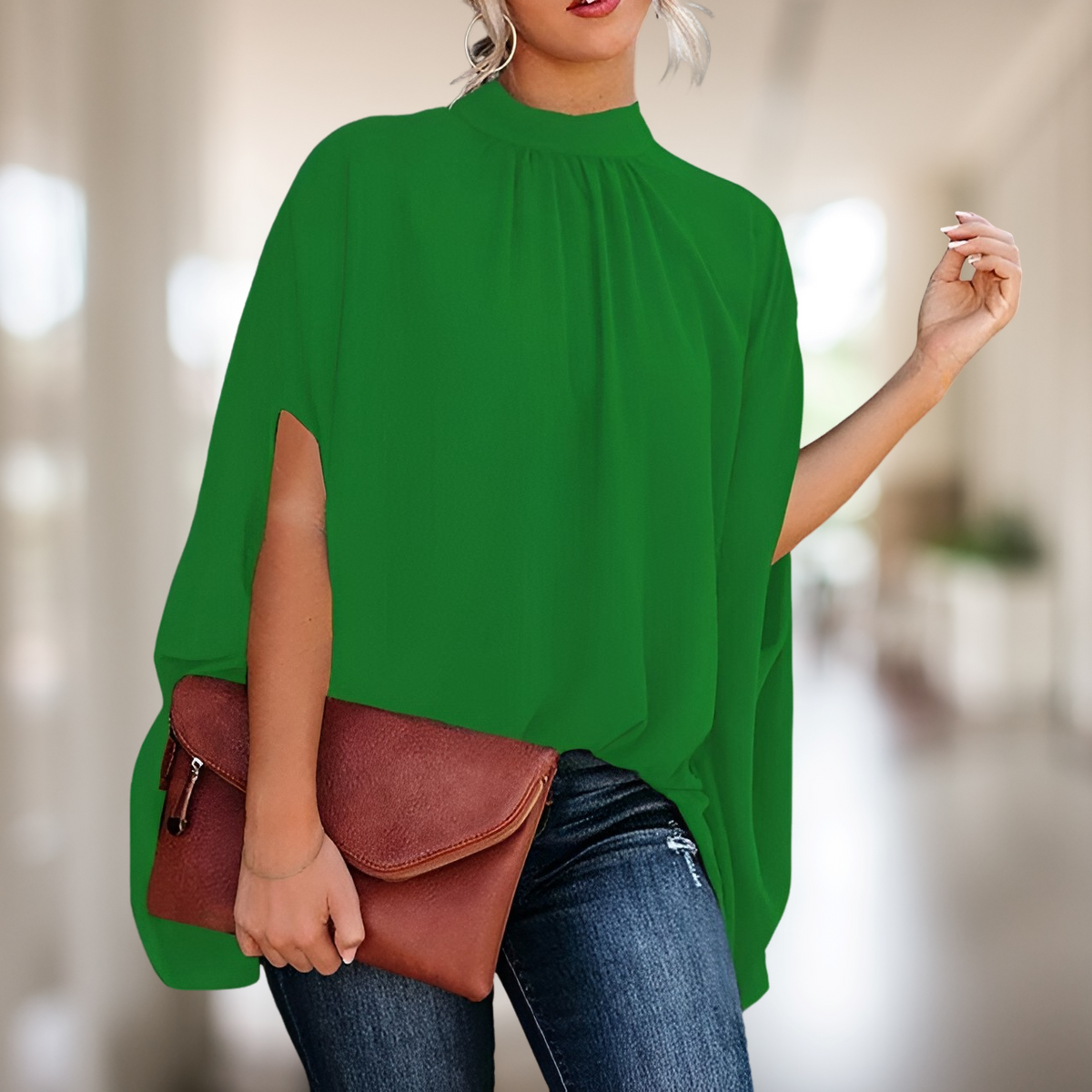 Ciara - Elegante Damenbluse mit Kunstmuster