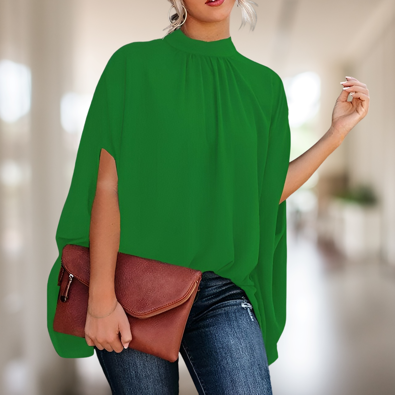 Ciara - Elegante Damenbluse mit Kunstmuster