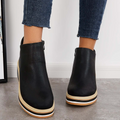 Mari Stella - Schuhe für jeden Tag mit dekorativen Nähten
