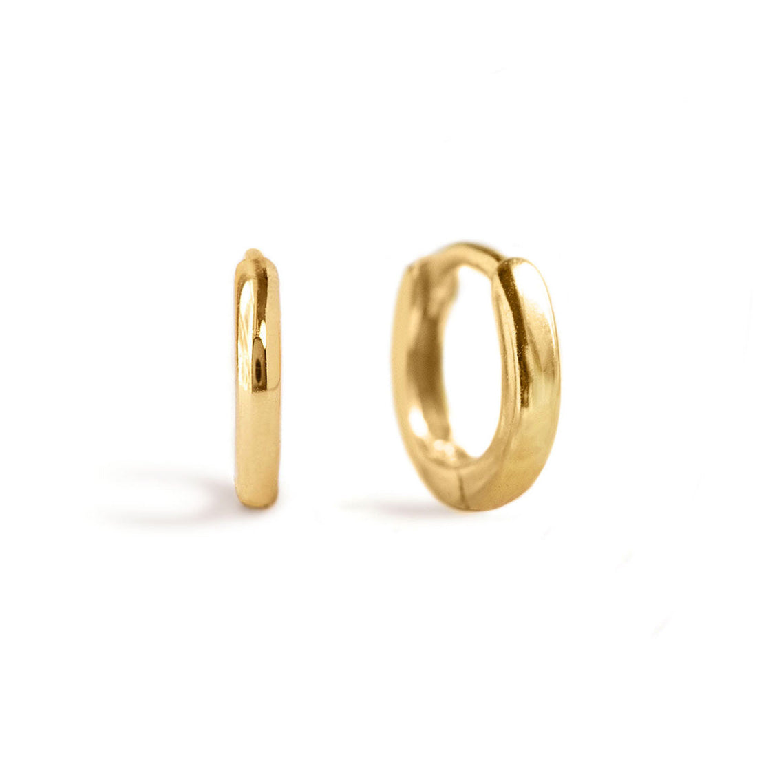 Kleine Huggie Hoop-Ohrringe