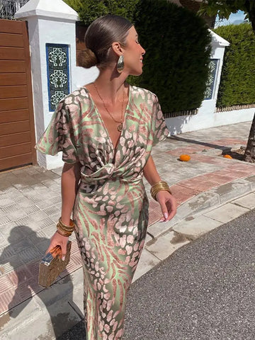Cosima - Stilvolles und schickes Kleid mit V-Ausschnitt für Damen