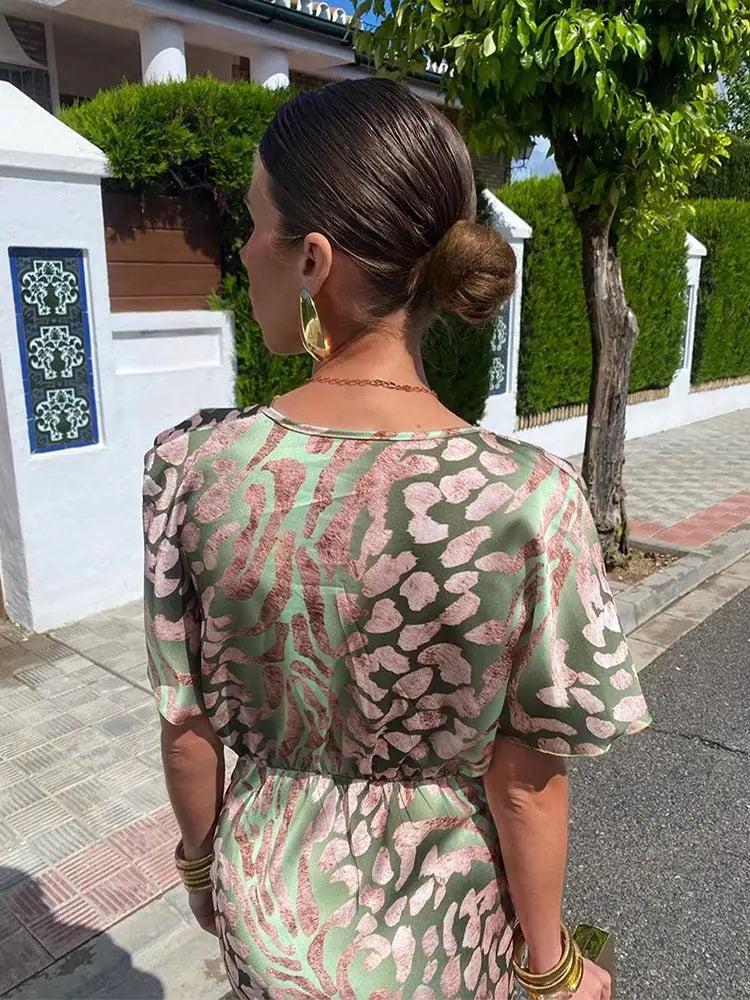 Cosima - Stilvolles und schickes Kleid mit V-Ausschnitt für Damen