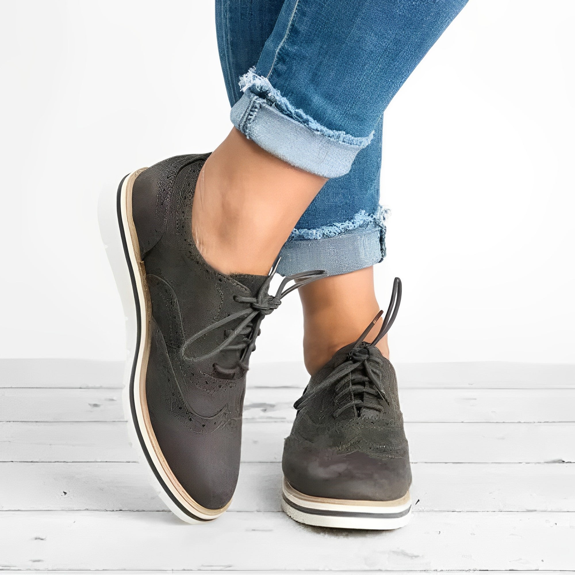 Sloane - Oxford Schnürschuhe mit Ausschnitt