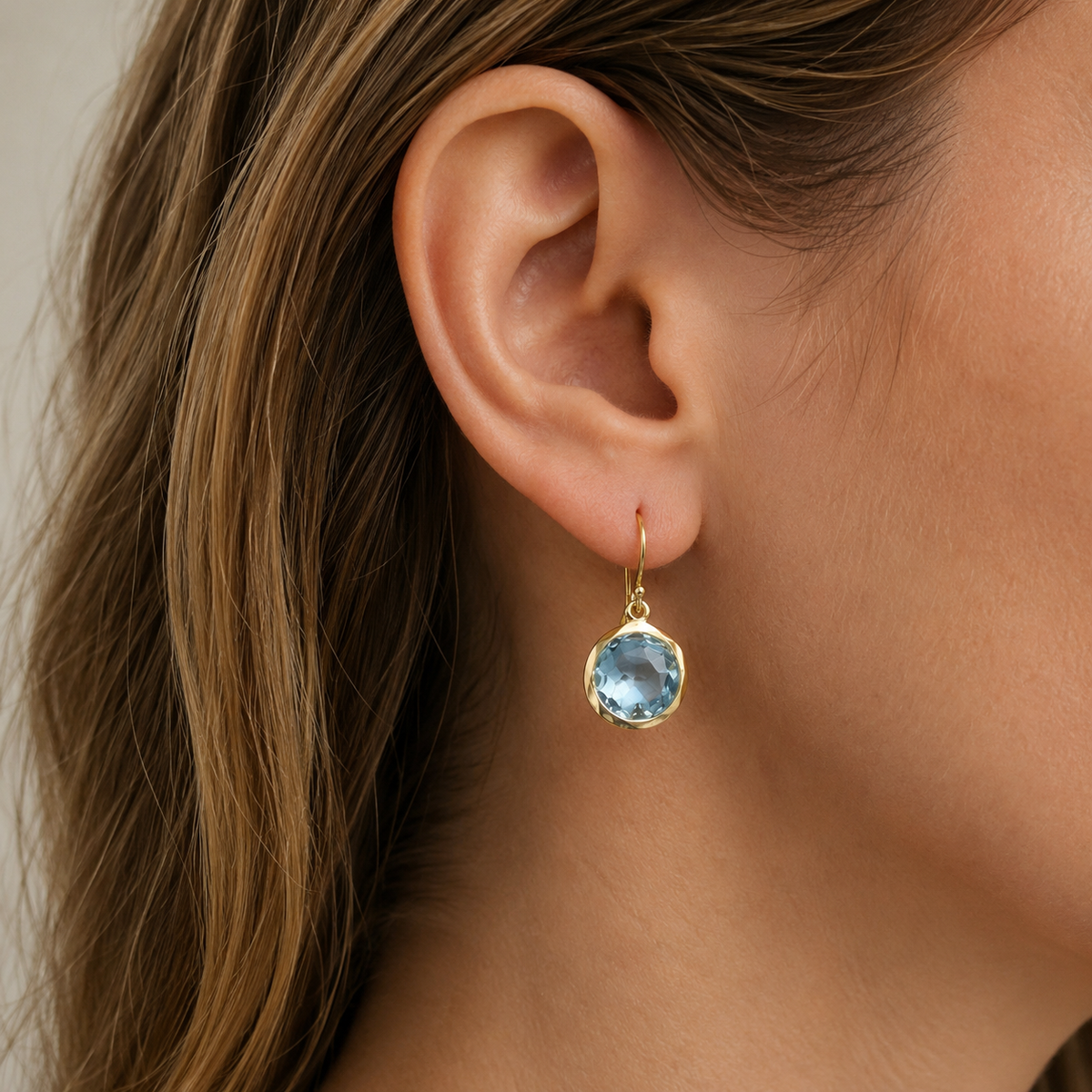 Azura – Vintage Ohrringe mit blauen Kristallen
