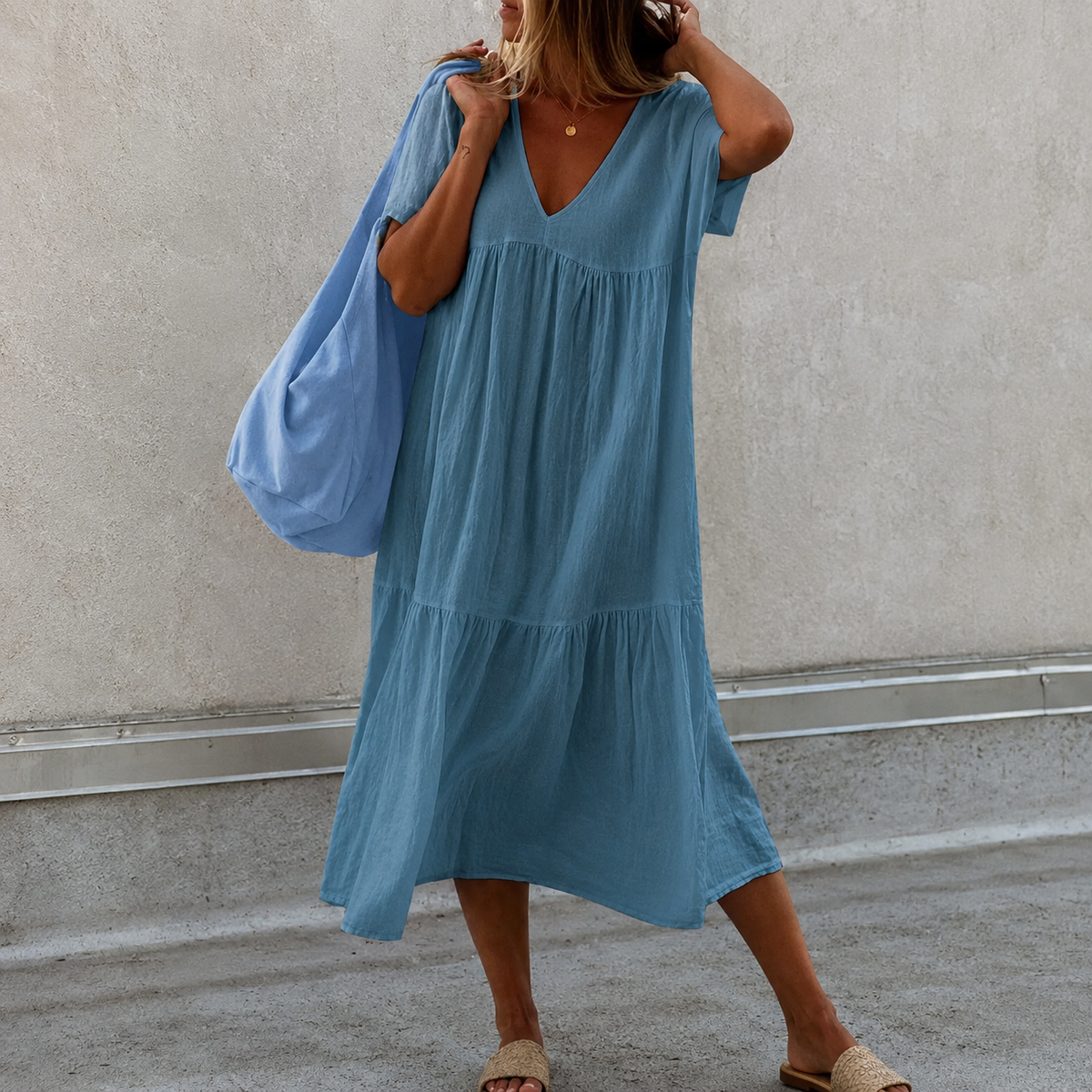 Deanna - Komfortables und vielseitiges Freizeitkleid mit V-Ausschnitt