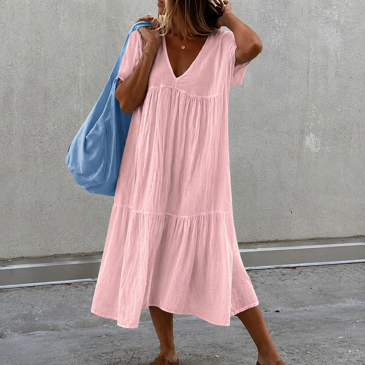 Deanna - Komfortables und vielseitiges Freizeitkleid mit V-Ausschnitt