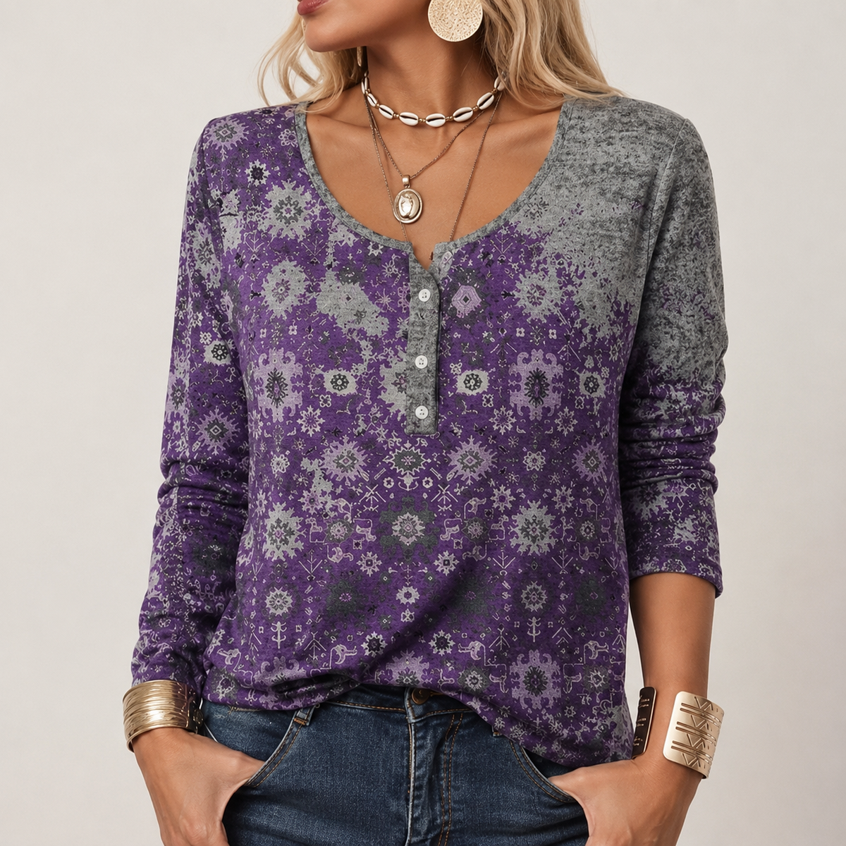 Hilde - Modischer Pullover mit Aztekenmotiv
