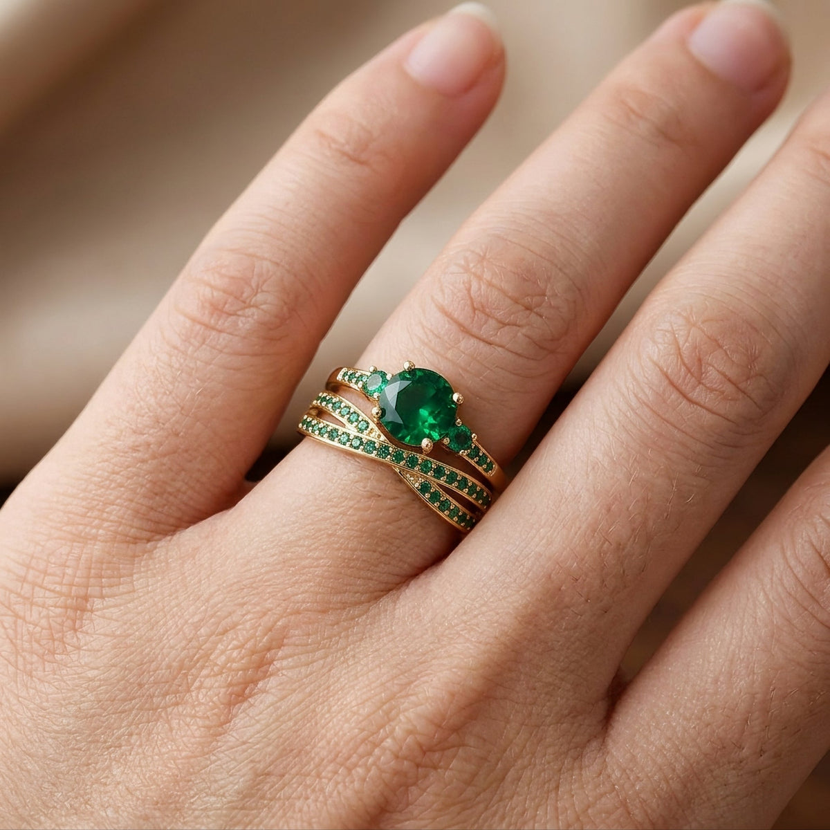 Ivy – Set mit Ringen mit grünen Kristallen