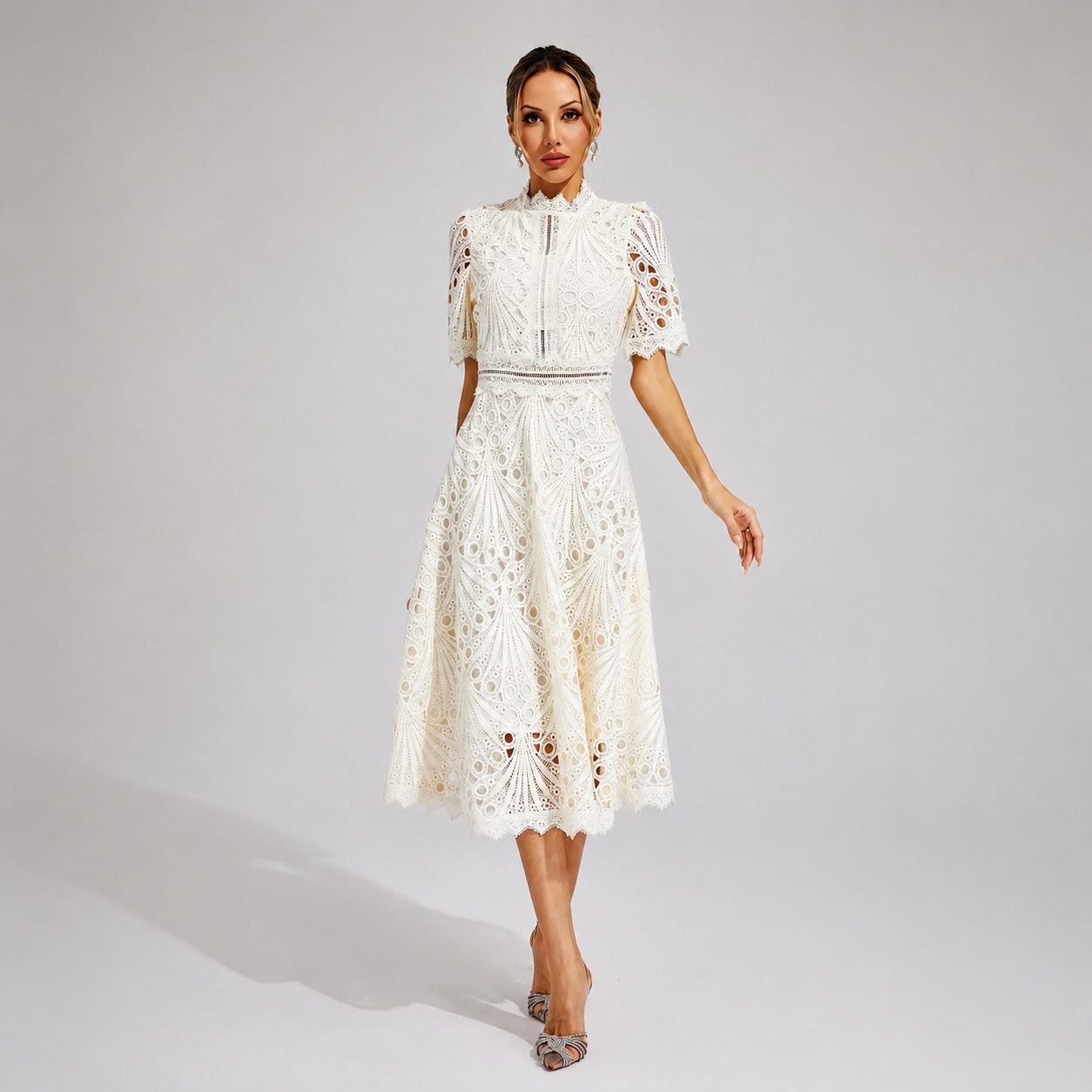 Carmen - Klassisches Midikleid