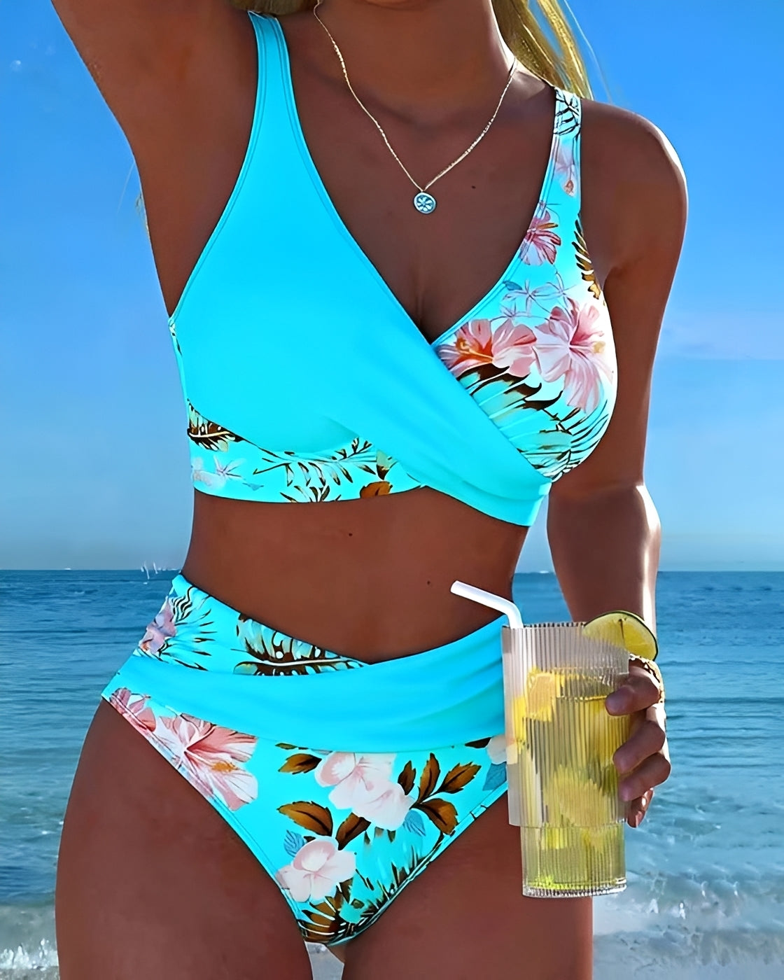 Eleri - Schicker Blumen-Bikini