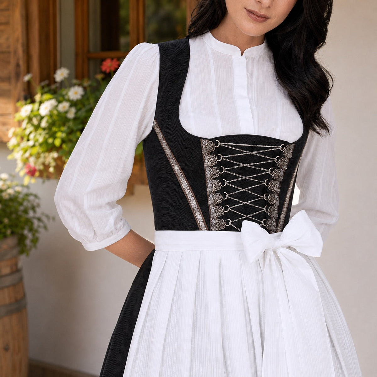 Nina - Ein Dirndl im modernen Oktoberfest-Stil mit langen Ärmeln (Futter nicht enthalten)
