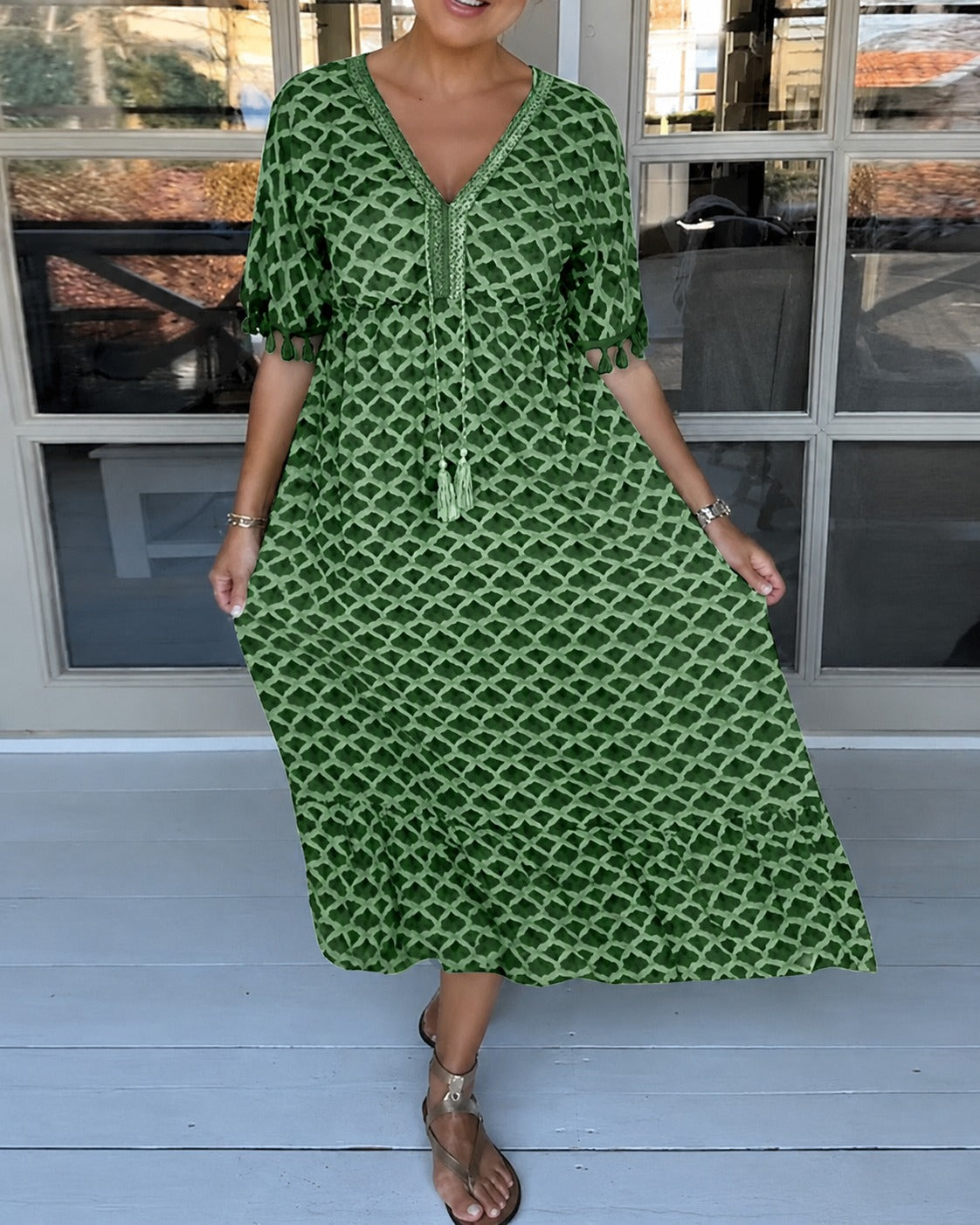 Cara - Elegantes Kleid mit V-Ausschnitt