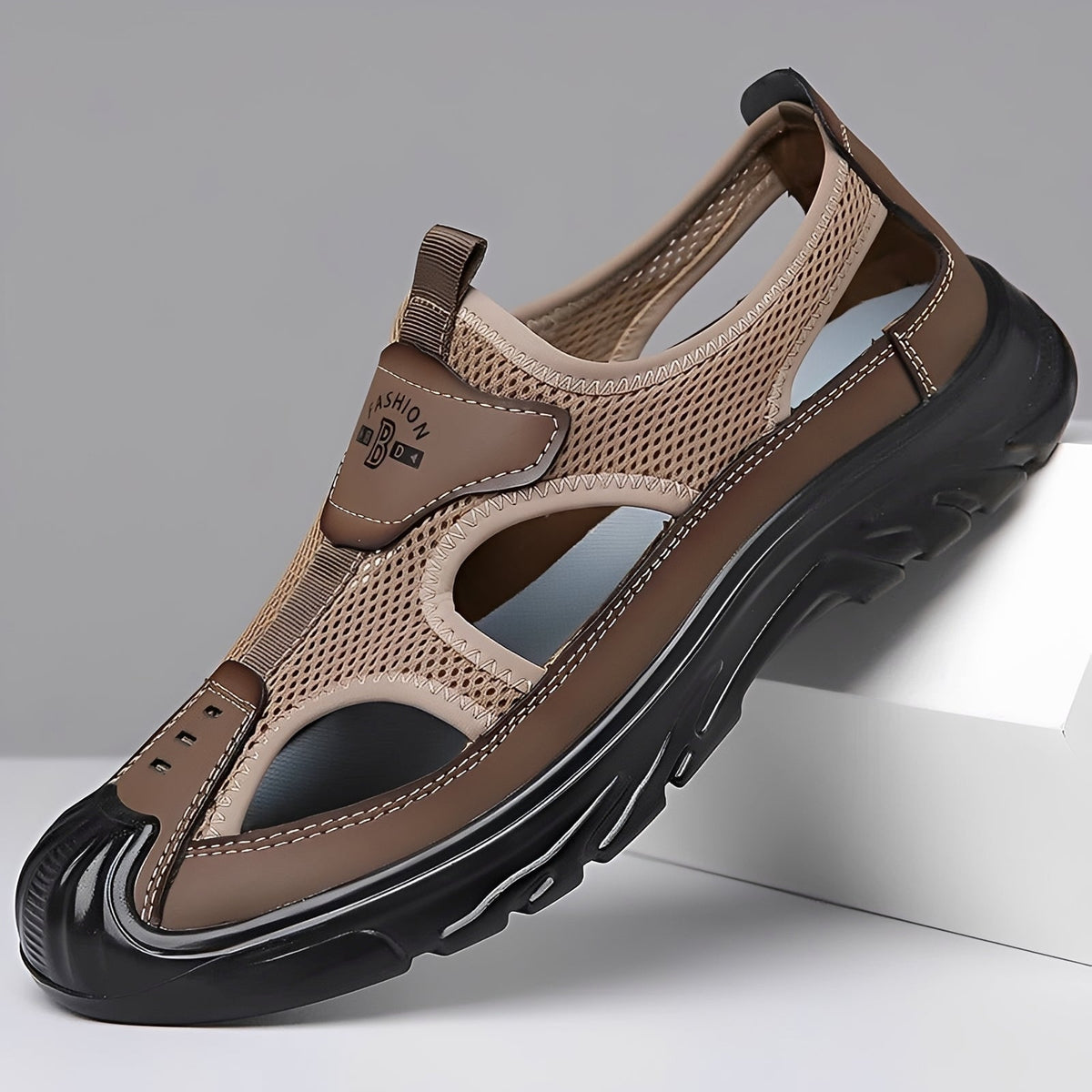 Mccann - Bequeme, rutschhemmende Sandalen