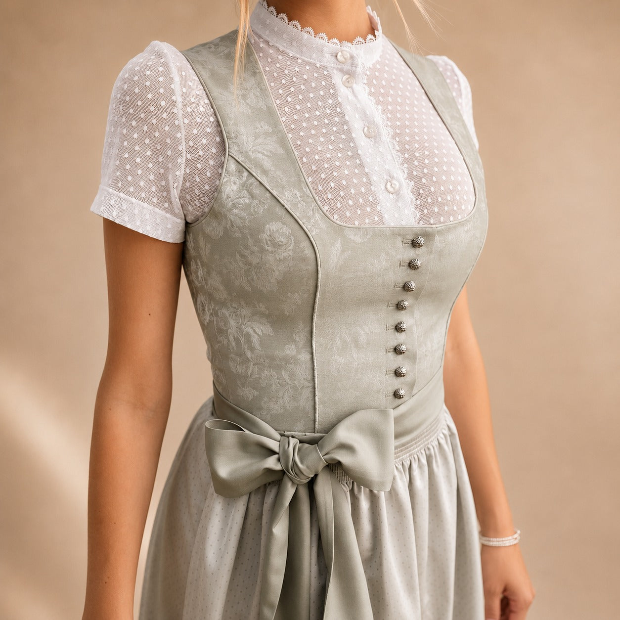 Cora - Klassisches Oktoberfestkleid mit Schleifendetail