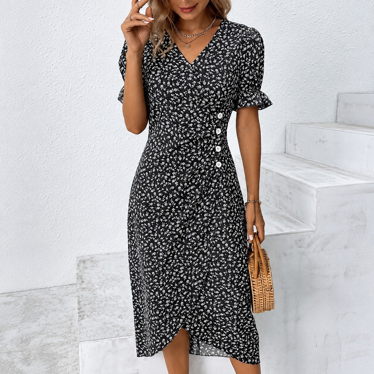 Gabriella - Elegantes Kleid mit Blumendesign und asymmetrischer Form