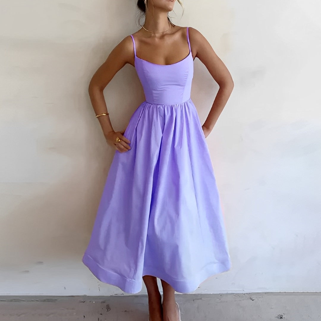 Fabiana - Kleid mit feinen Trägern und raffinierten Details