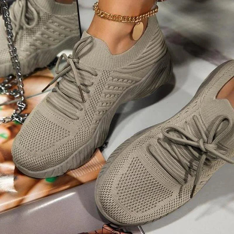 Suellen - Sportschuhe mit Schnürung