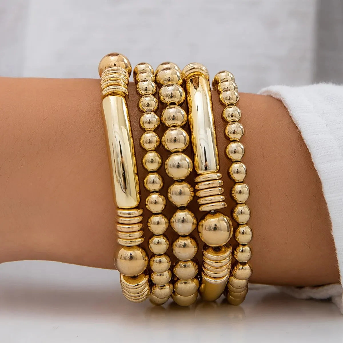 Mira – Set aus 5 stapelbaren Perlenarmbändern