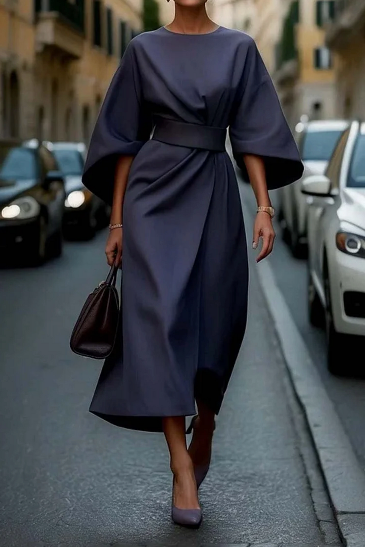 Clarie - Elegantes Midikleid mit Gürtel