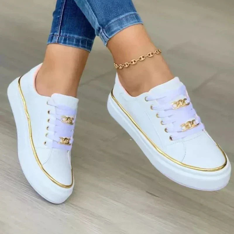 Reese - Sneaker mit Kettendetail