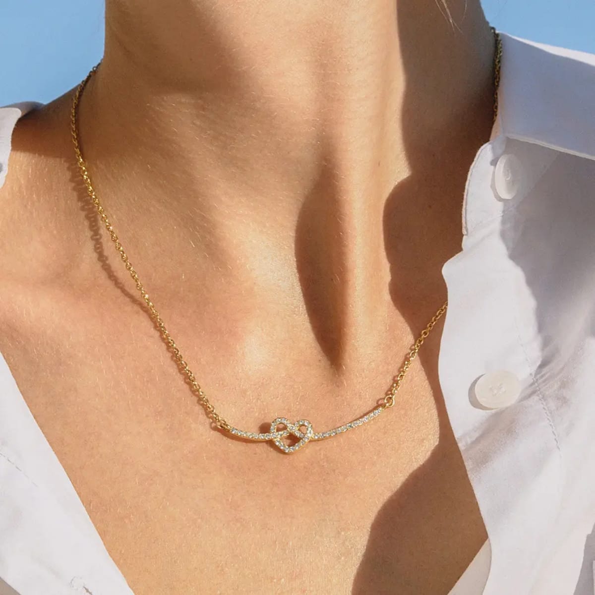 Valeria – Glänzendes Herz-Halsband