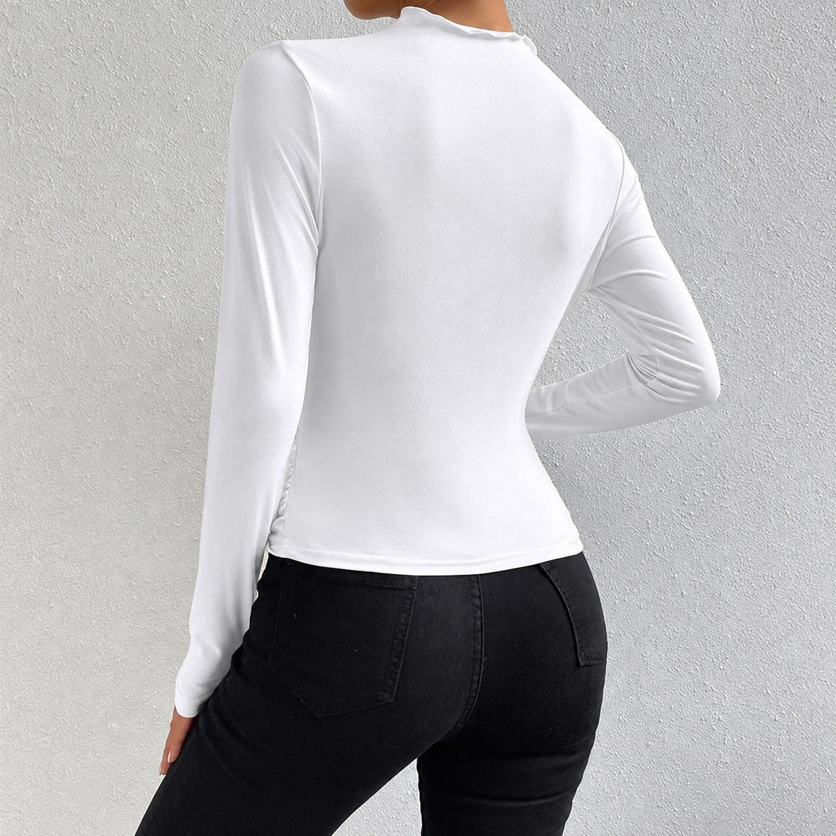 Livia - Eng anliegendes Langarmshirt mit Rüschen