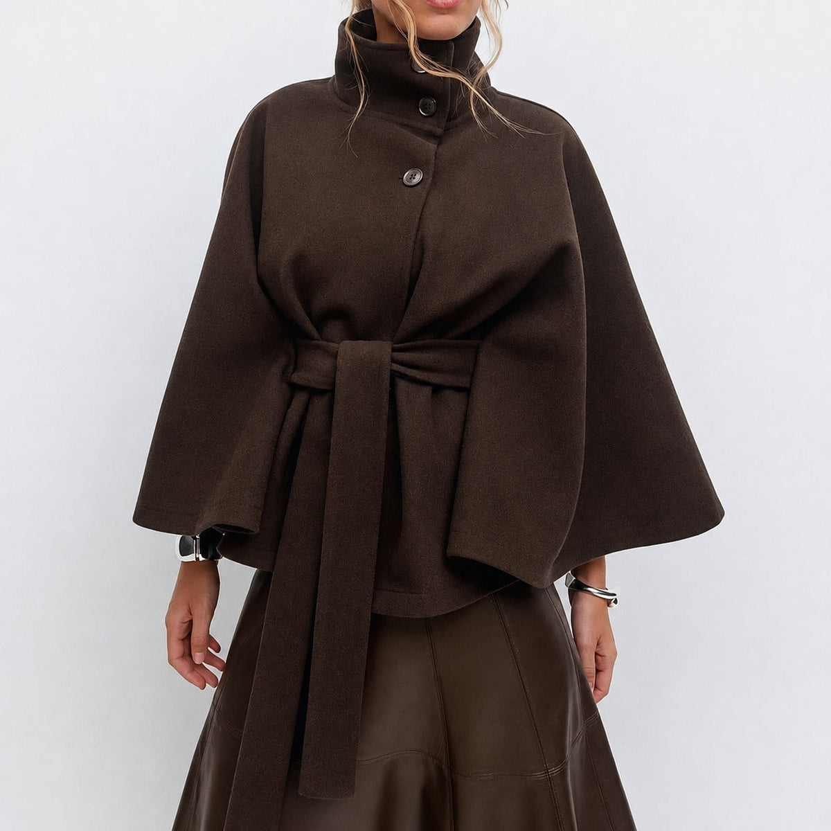 Loraine - Stilvolle Damenjacke mit Gürtel