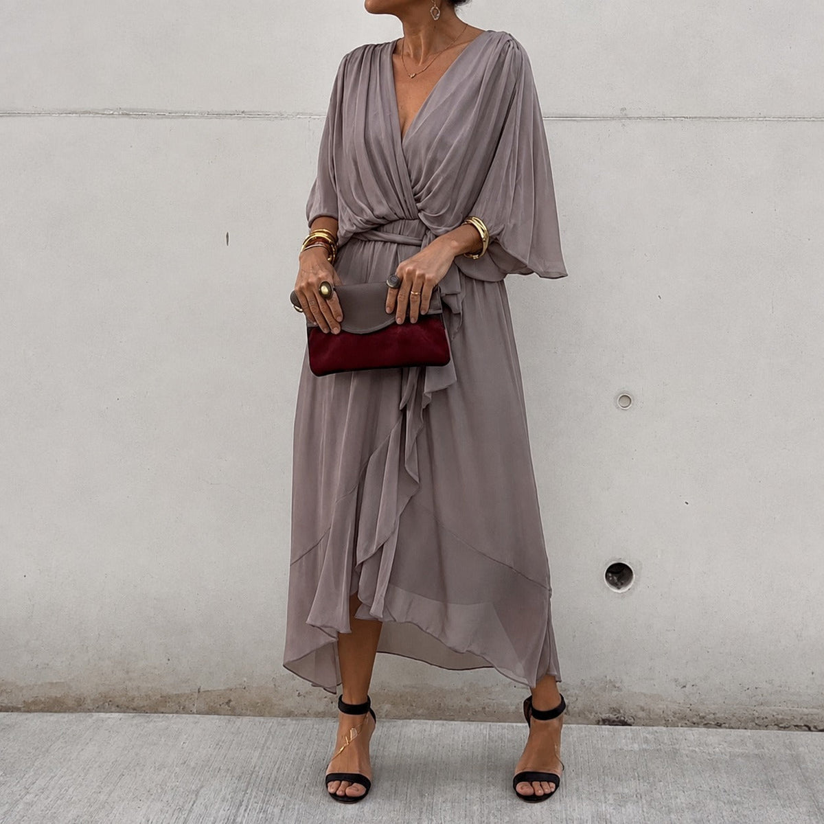 Loisa - Lockeres Kleid mit V-Ausschnitt